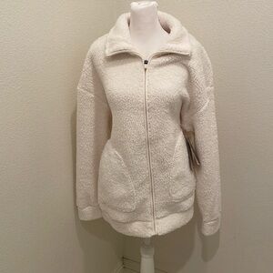 NWT Sketchers Women’s Go Lounge Kerch Sherpa Californiacomfort zip jacket white 